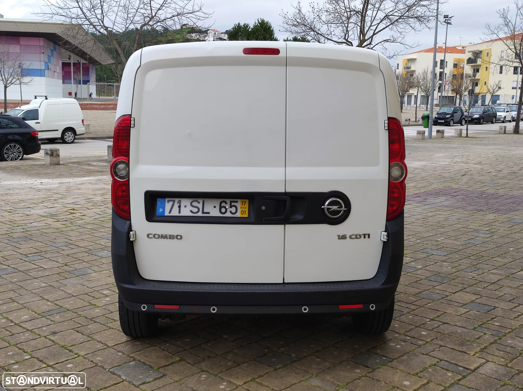 Opel Combo Maxi 1.6 CDTi 105cv - 5