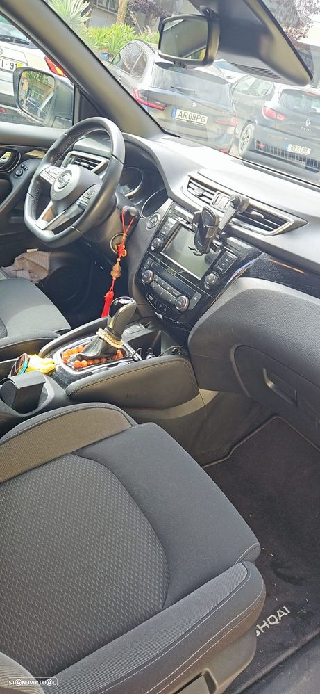 Nissan Qashqai 1.5 dCi N-Connecta DCT - 10