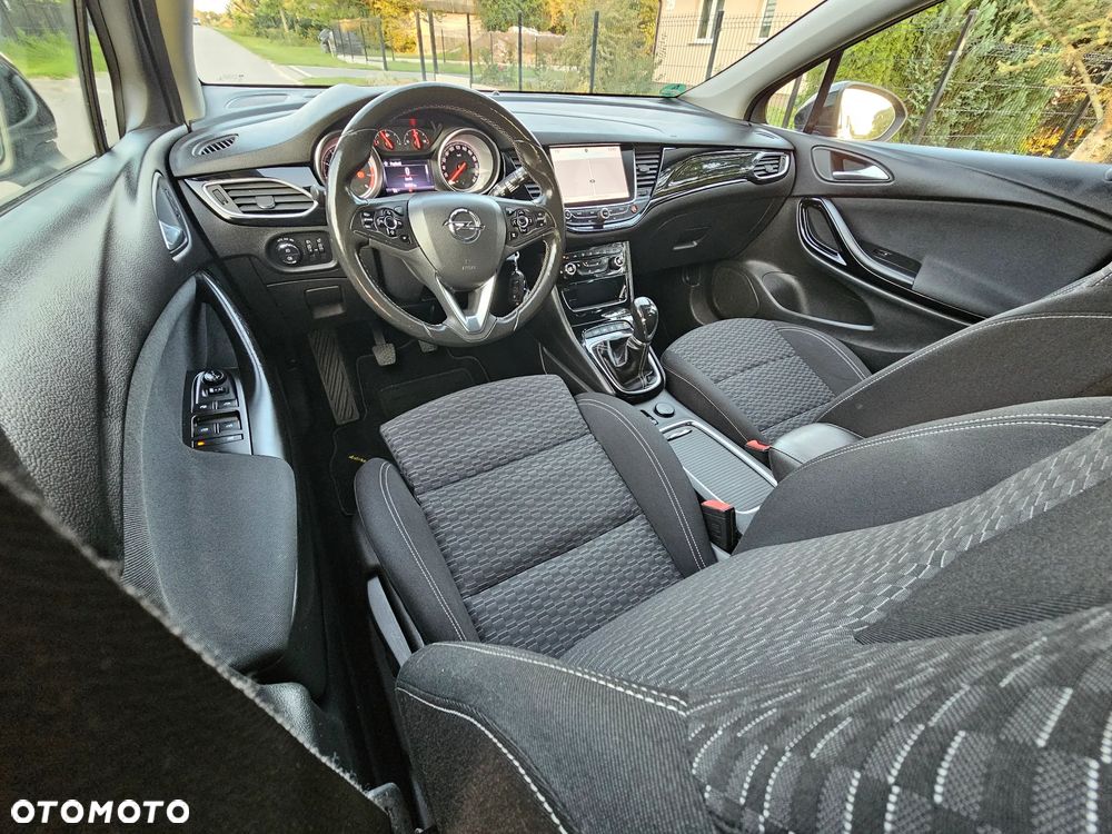 Opel Astra - 9