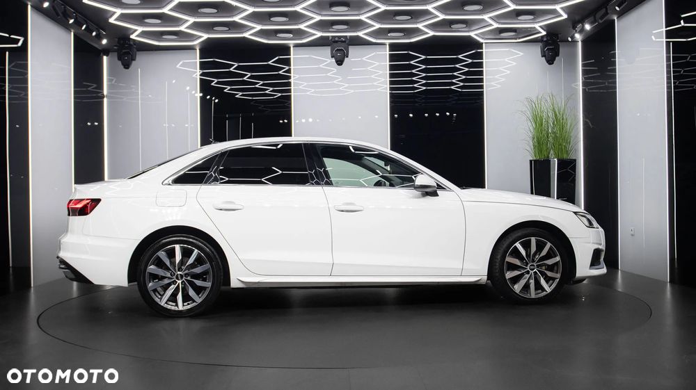 Audi A4 Limousine 35 TFSI mHEV S tronic - 9