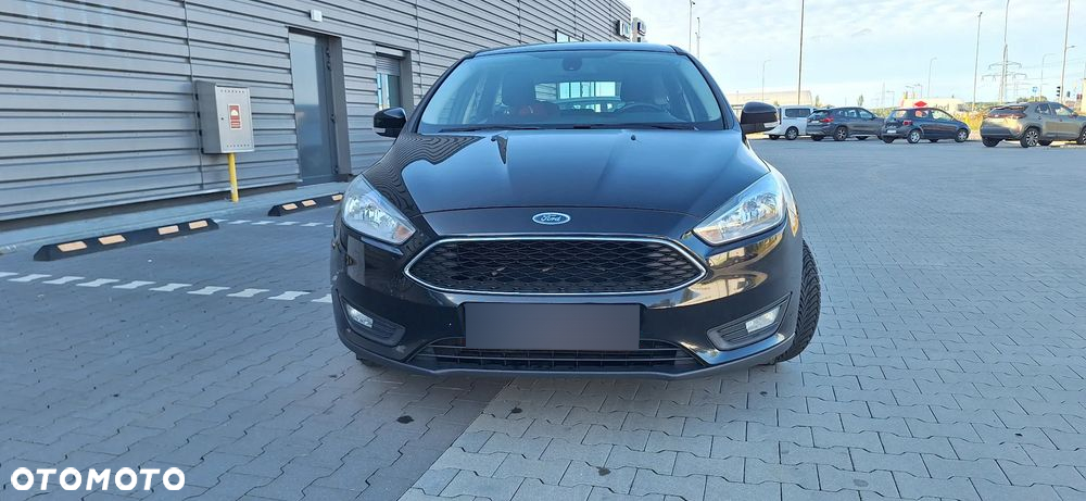 Ford Focus 1.6 SYNC Edition - 4