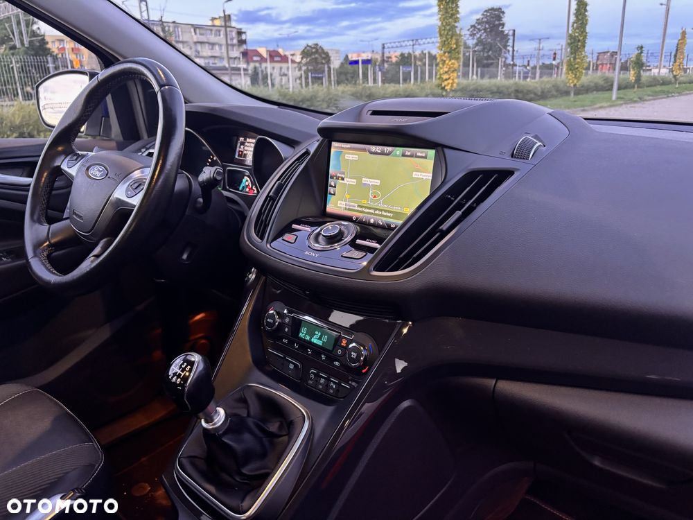Ford Kuga 2015 photo 4