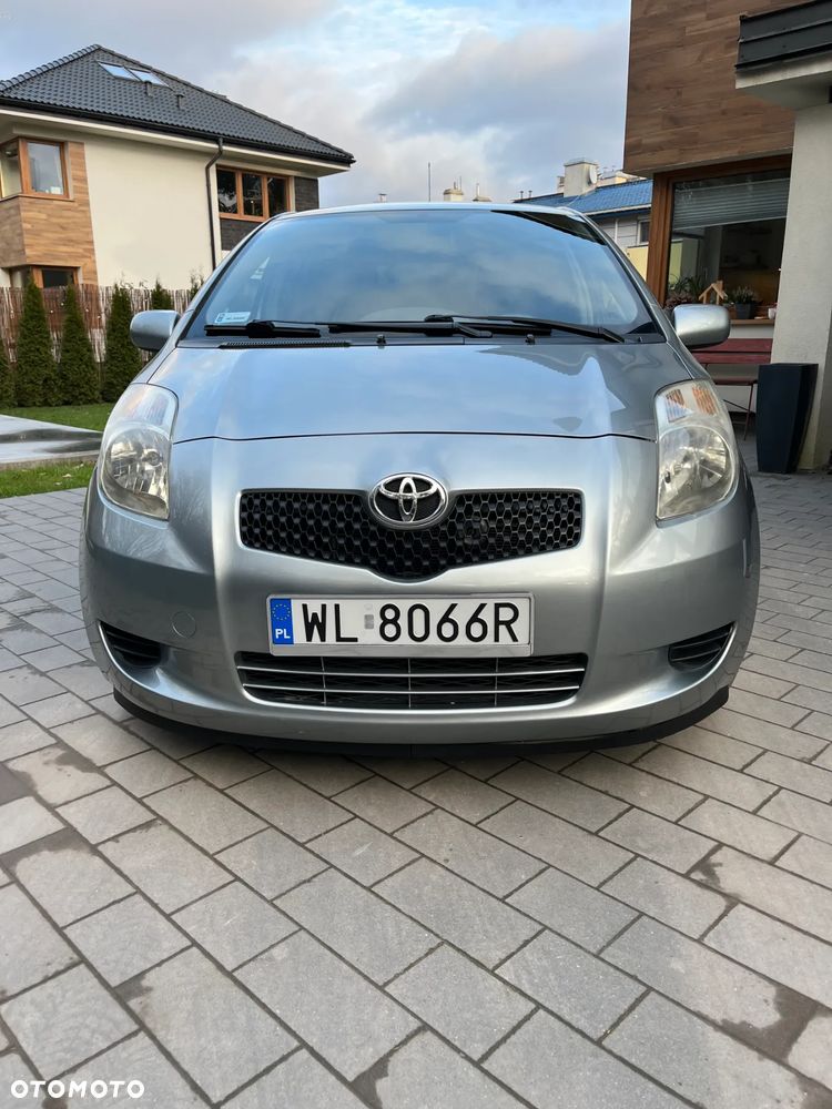 Toyota Yaris 1.3 Luna - 9