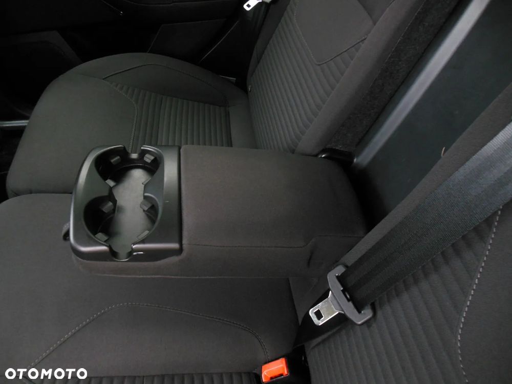 Ford Focus 1.0 EcoBoost STart-Stopp-System TITANIUM - 33