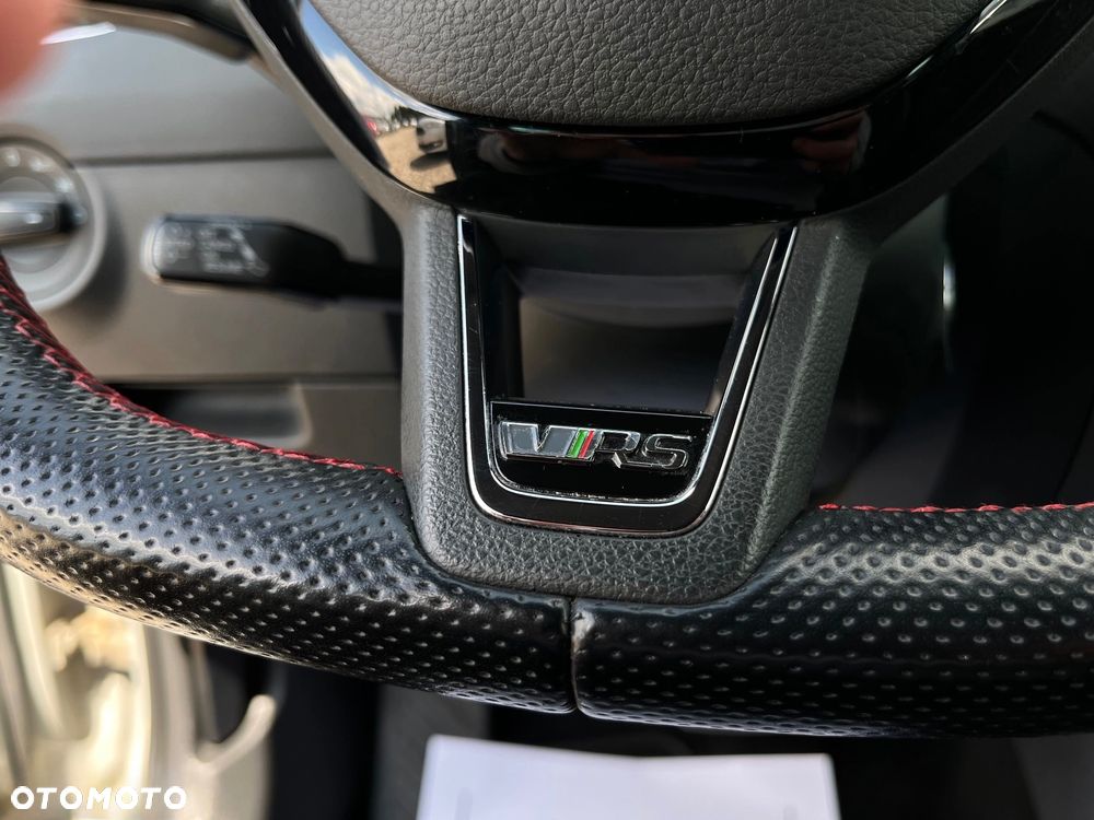 Skoda Octavia 2.0 TDI (Green tec) DSG RS - 23