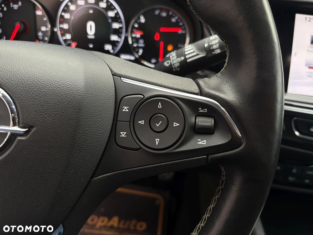 Opel Insignia - 24