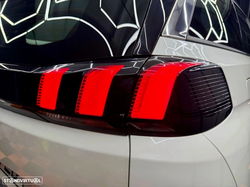 Peugeot 5008 BlueHDI 130 EAT8 Active Pack - 33