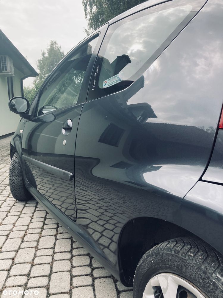 Peugeot 107 1.0 Urban Move - 6