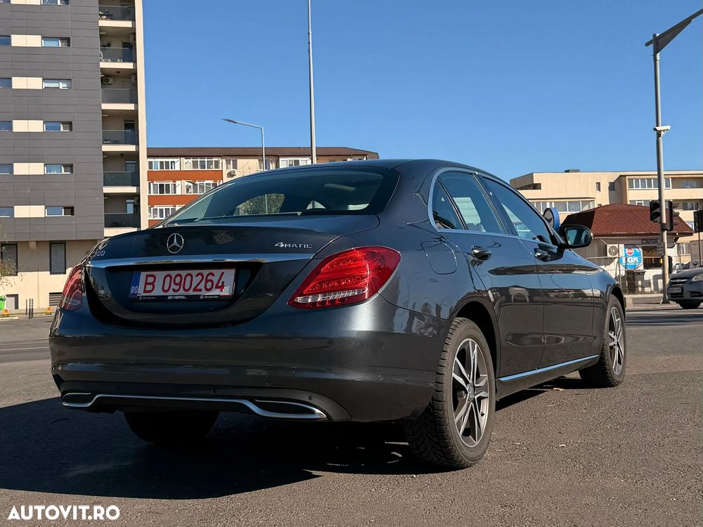 Mercedes-Benz C 200 4MATIC 7G-TRONIC - 20