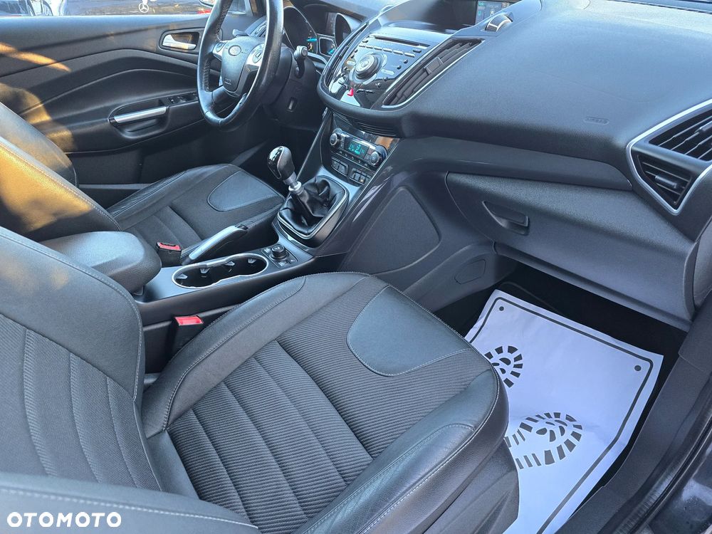 Ford Kuga 2.0 TDCi 4WD Titanium - 18