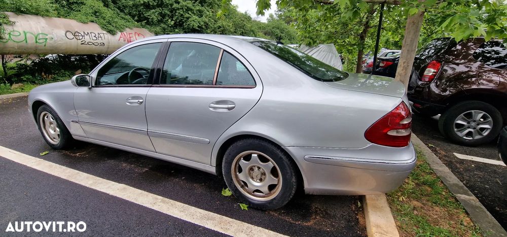Mercedes-Benz E - 1