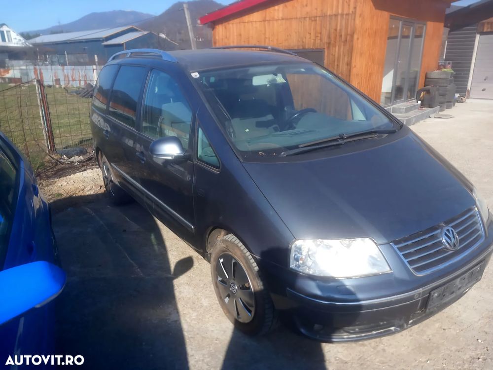 Volkswagen Sharan - 3