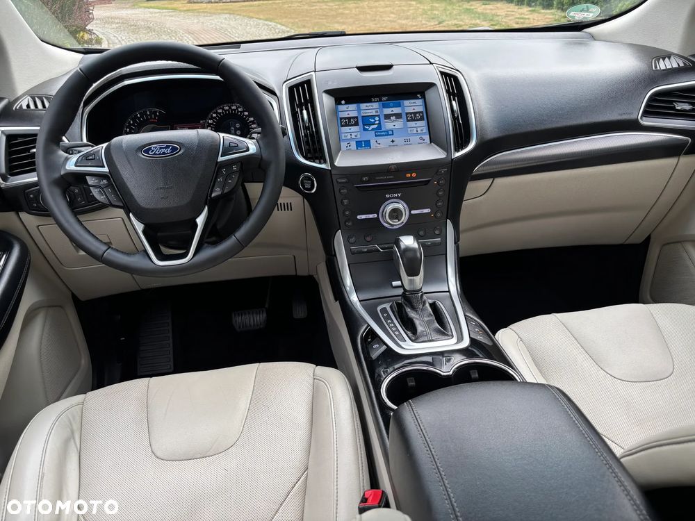 Ford Edge 2.0 TDCi Bi-Turbo 4x4 Titanium - 9