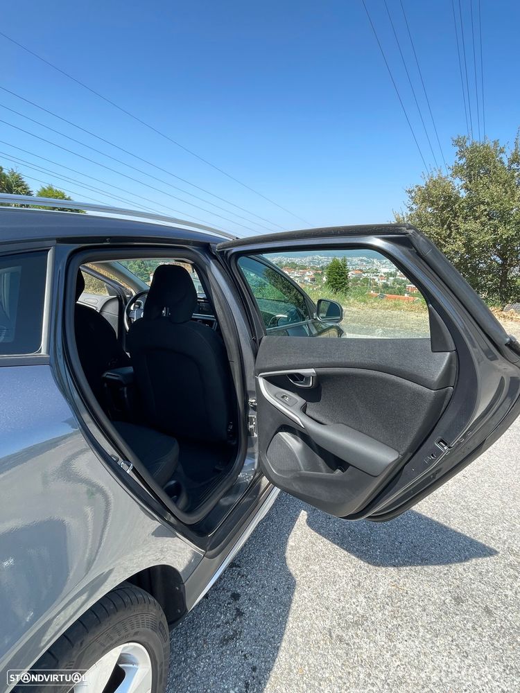 Volvo V40 Cross Country 1.6 D2 Kinetic Powershift - 16