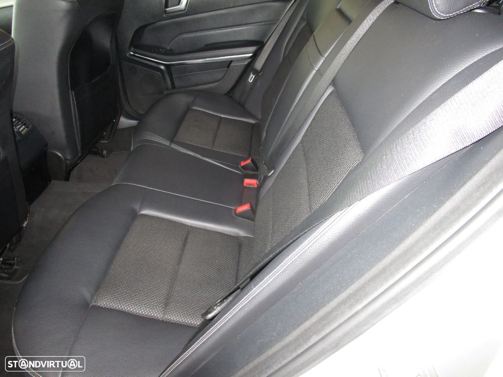 Mercedes-Benz E 300 BLUETEC Hybrid Avantgarde - 11