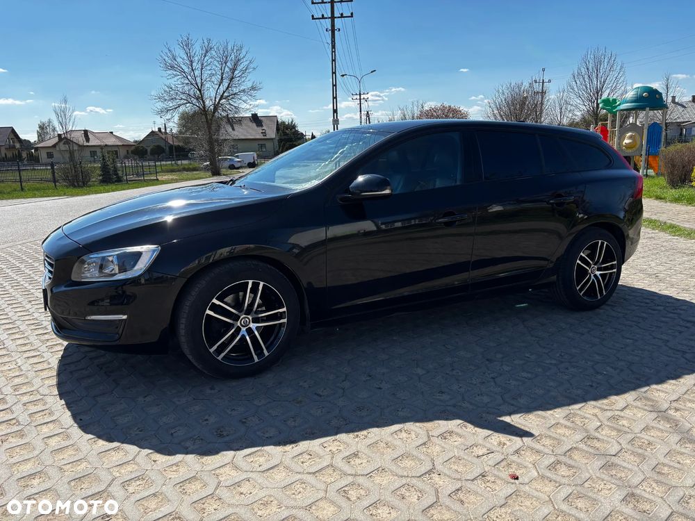 Volvo V60 D3 Geartronic Linje Svart - 4