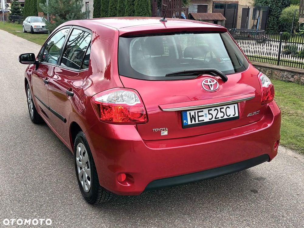 Toyota Auris - 7
