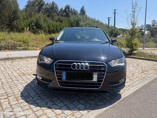 Audi A3 Sportback 1.6 TDI Attraction - 2