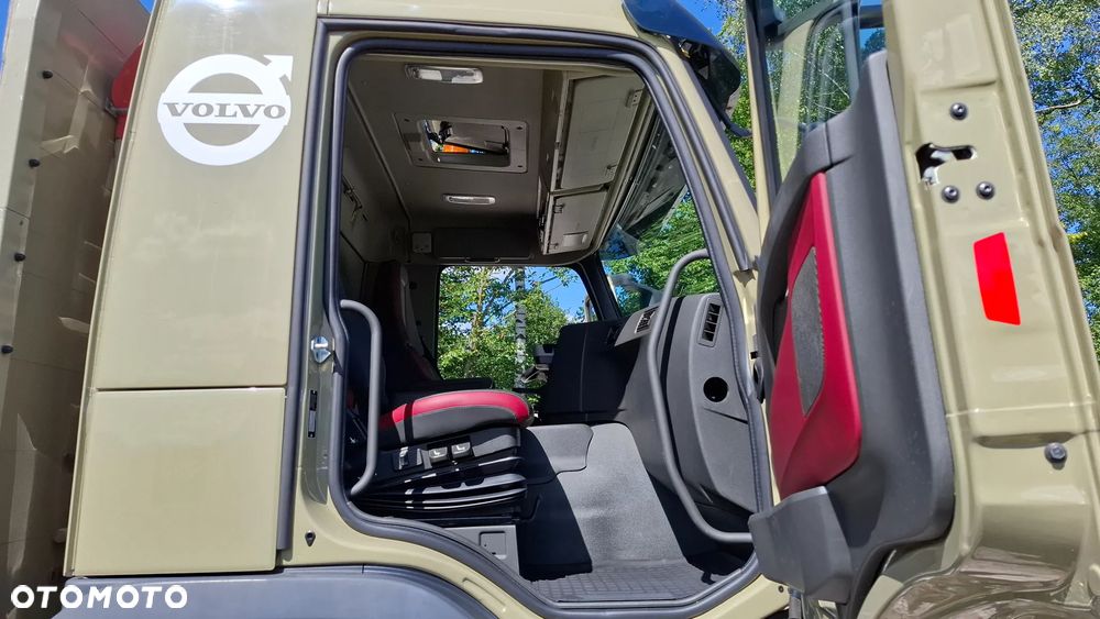 Volvo FM 330* 4x2 *+ DŻWIG KRAN HDS ATLAS 135.2  WYSÓW 9.8m* Kran* Sterowanie manualne* Skrzynia 5.6m* 293000km - Wyjątkowo zadbany* z NIEMIEC - 22