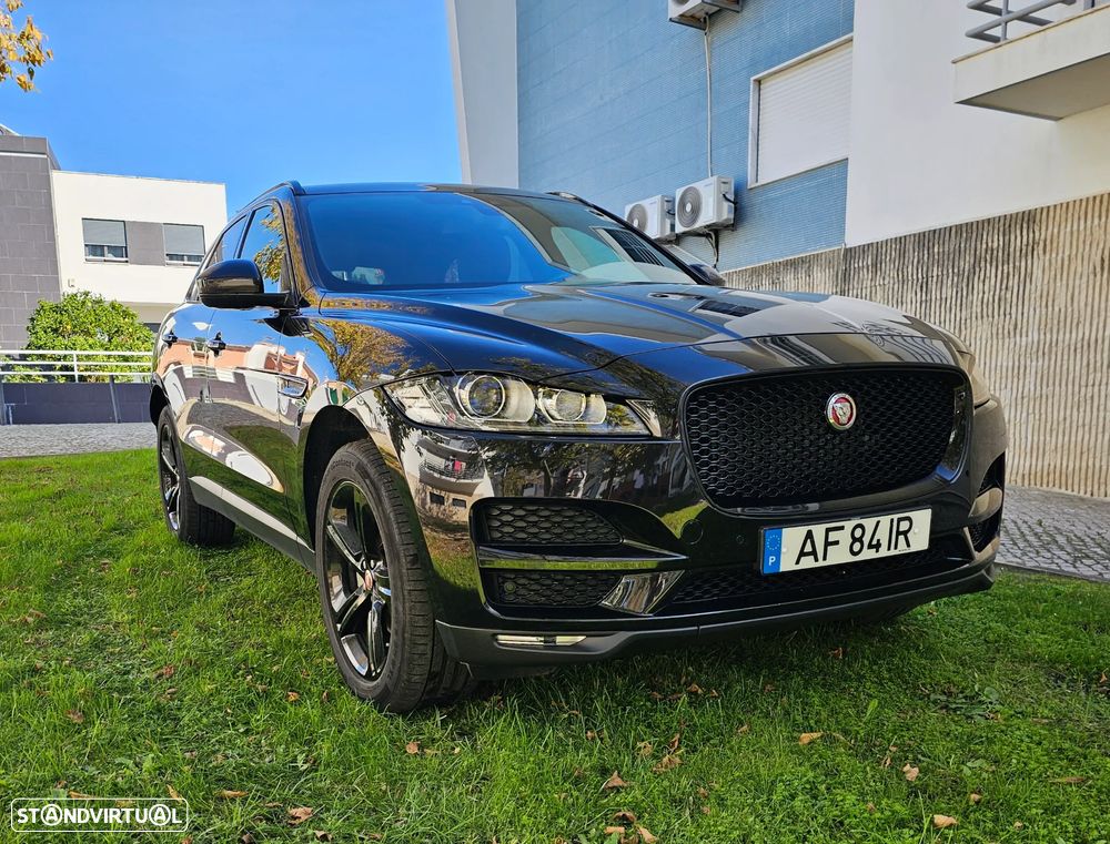 Jaguar F-Pace 25d AWD Aut. Prestige - 8
