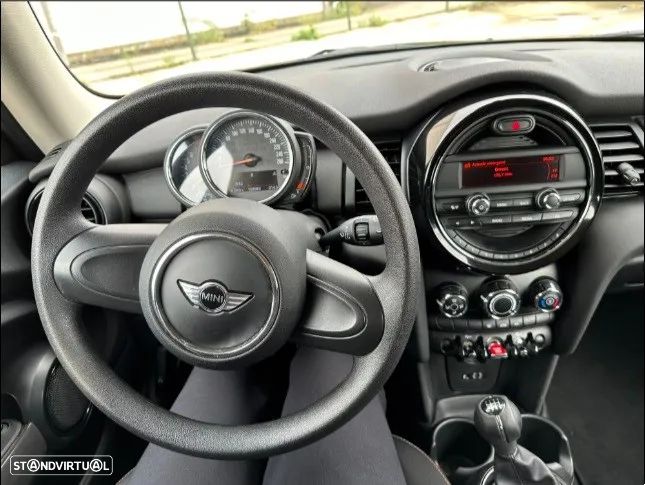 MINI 3 Portas One - 10