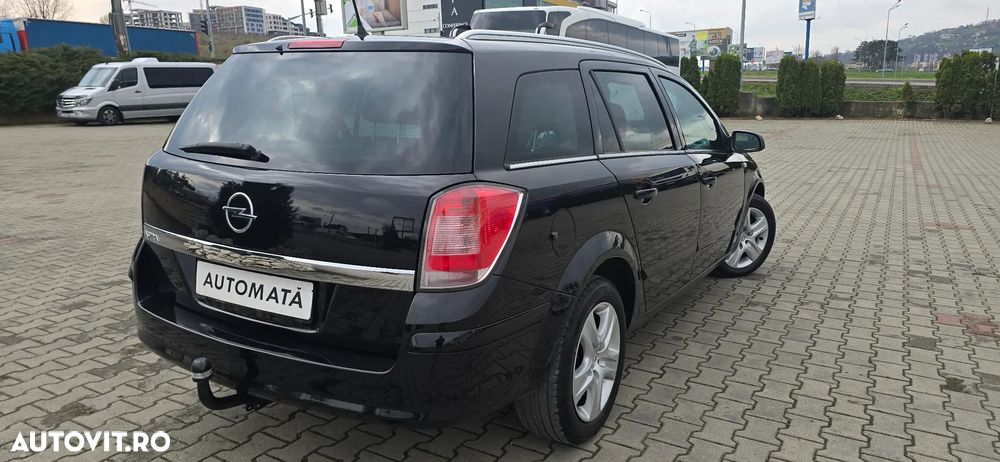 Opel Astra 1.6 Caravan - 5