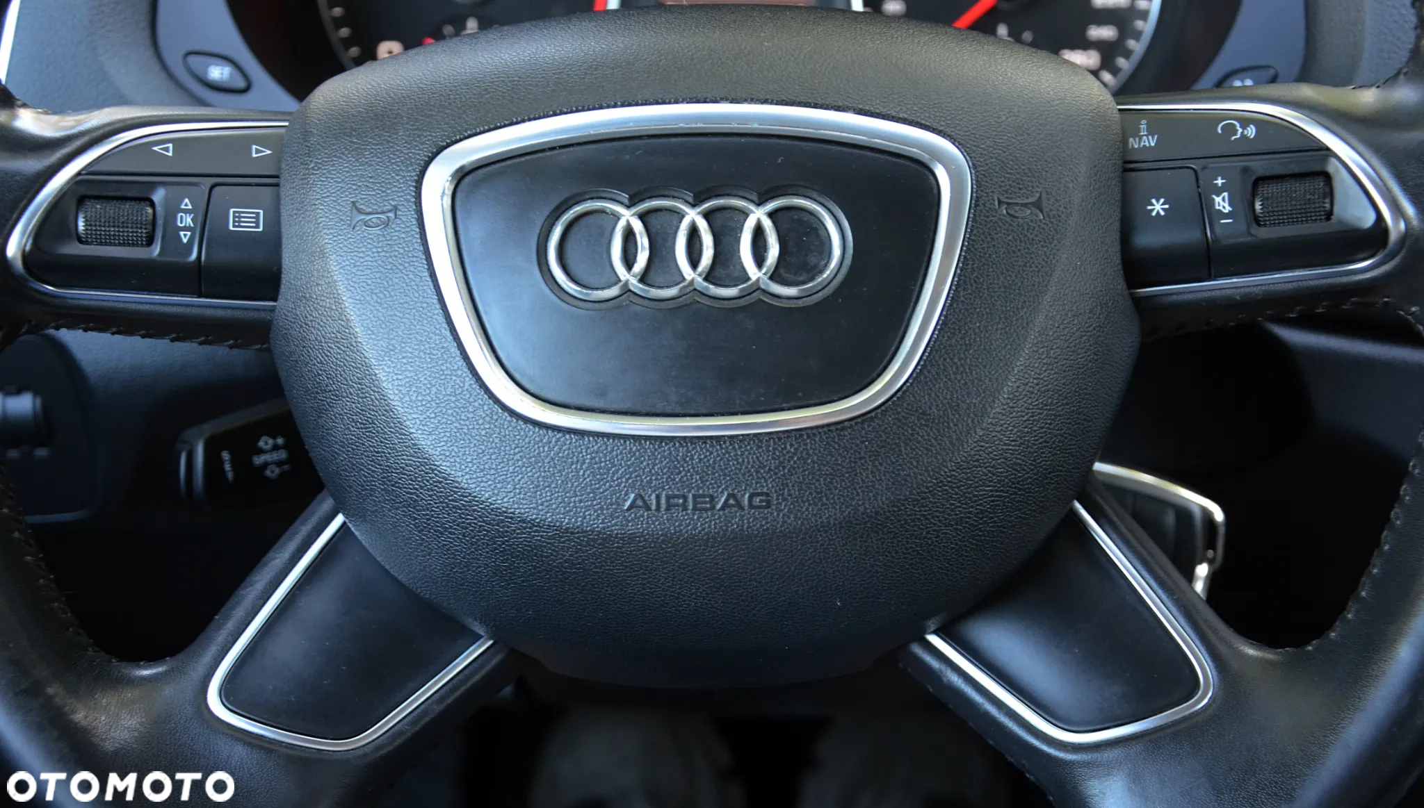 Audi Q3 2.0 TDI - 24