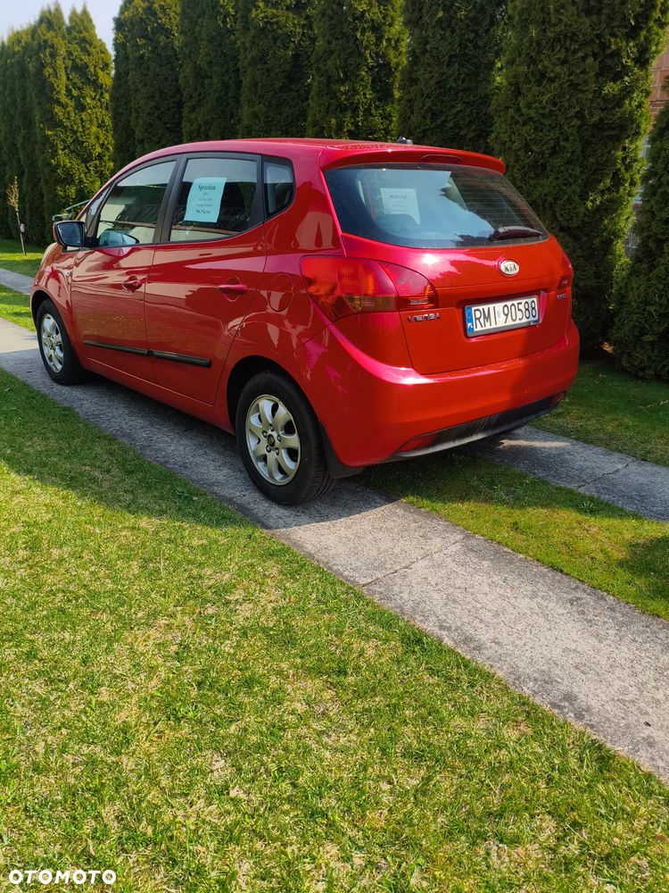 Kia Venga 1.6 CRDi M - 2