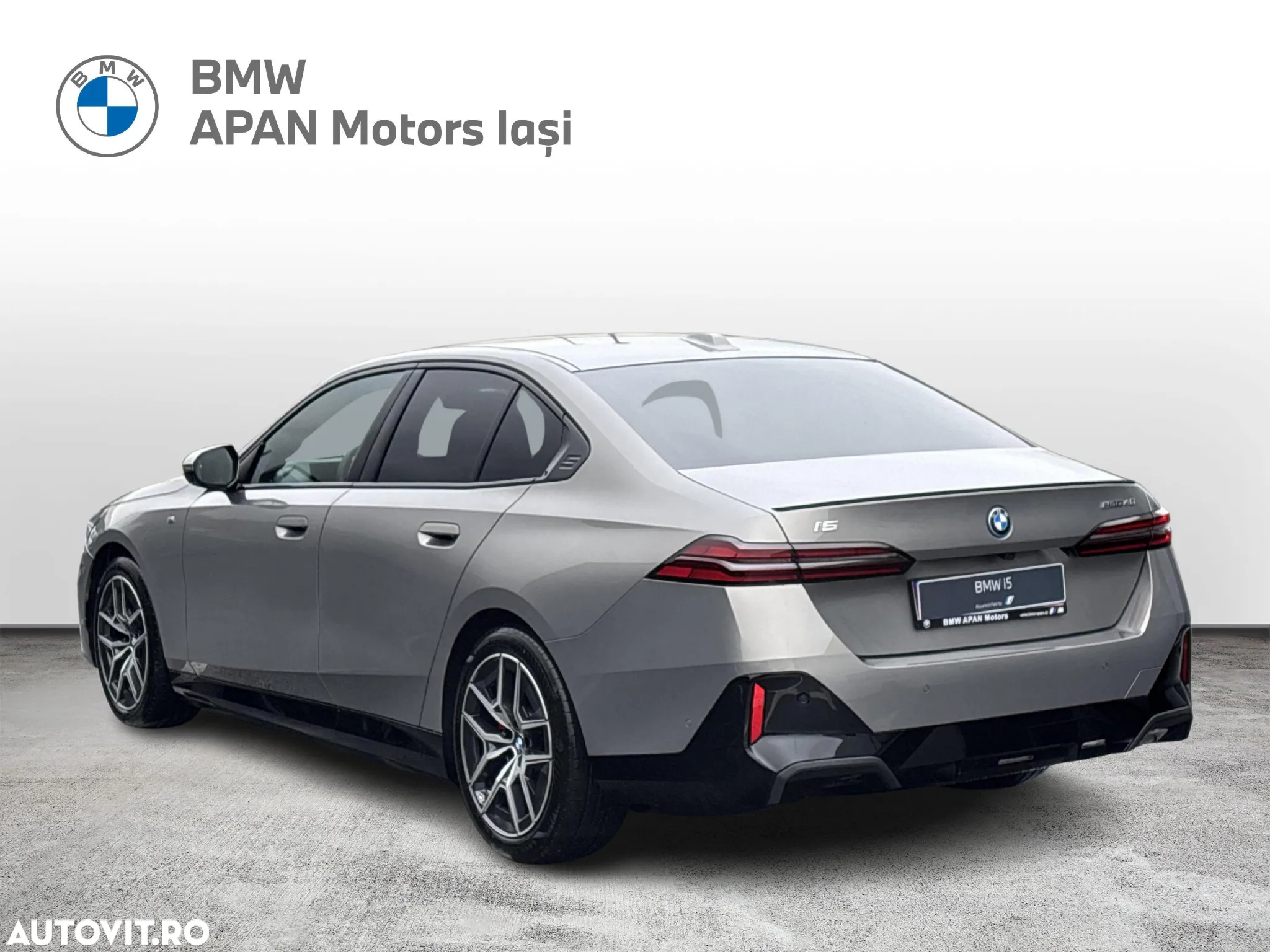 BMW i5 xDrive40 - 7