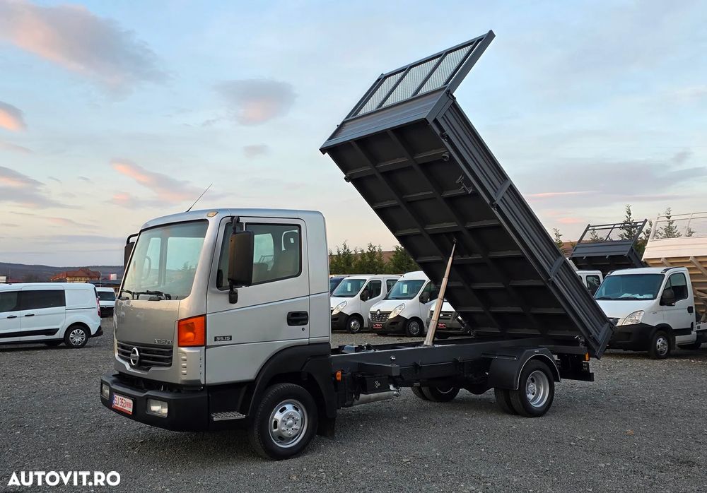 Nissan ATLEON 35TK35, 3.0 TDI, 150cp, 180.254 km, basculabil 3 parti , 4.2m,  3.5 t, cat. B, 11/2007 (serie 2008), factura, seap, finantare PJ, rate PF - 6