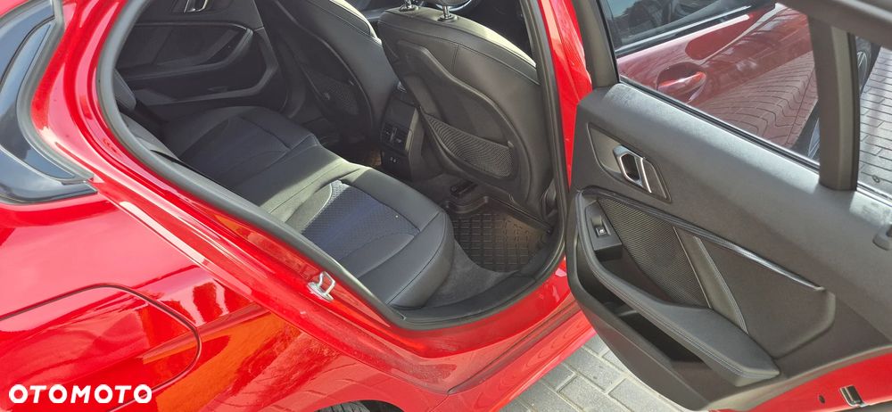 BMW Seria 1 118i M Sport - 14