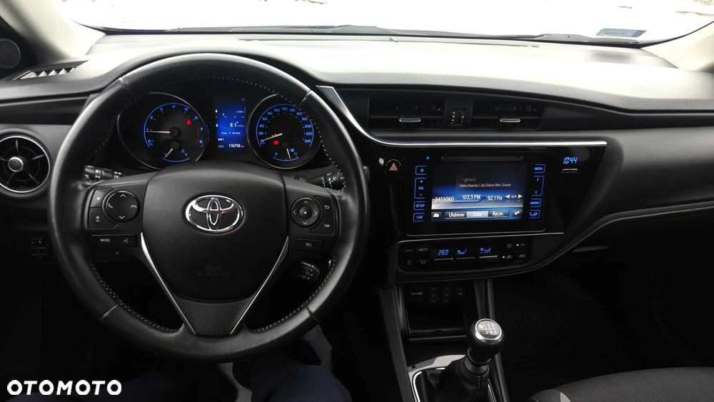 Toyota Auris 1.6 Premium Comfort - 12