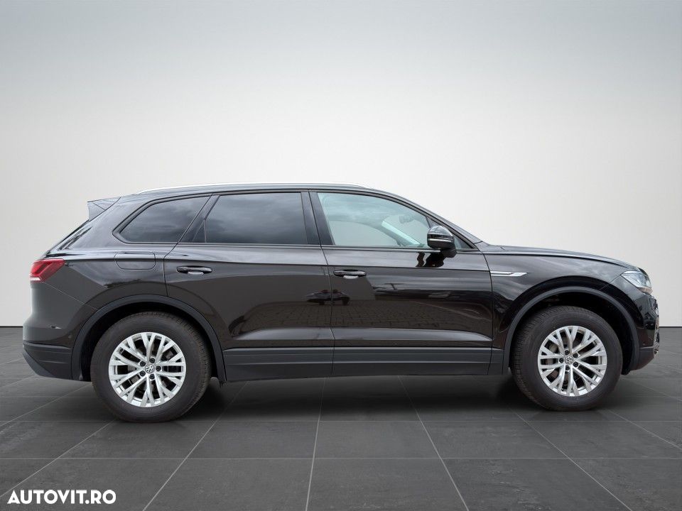 Volkswagen Touareg - 7