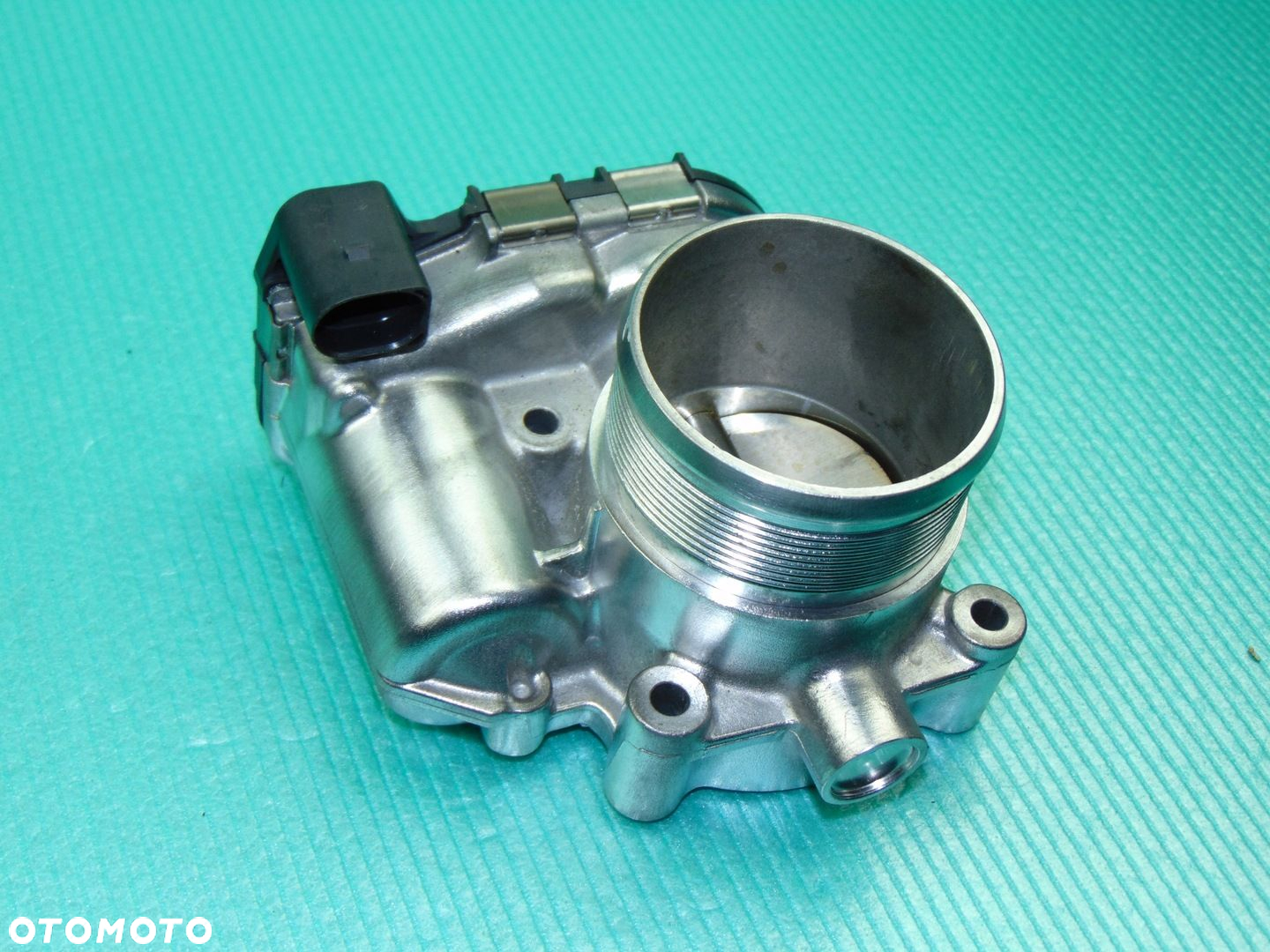 Przepustnica 06K133062M 2,0FSI Audi VW Seat Skoda - 3