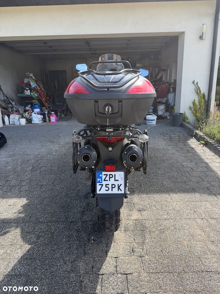 Suzuki V-STROM - 3