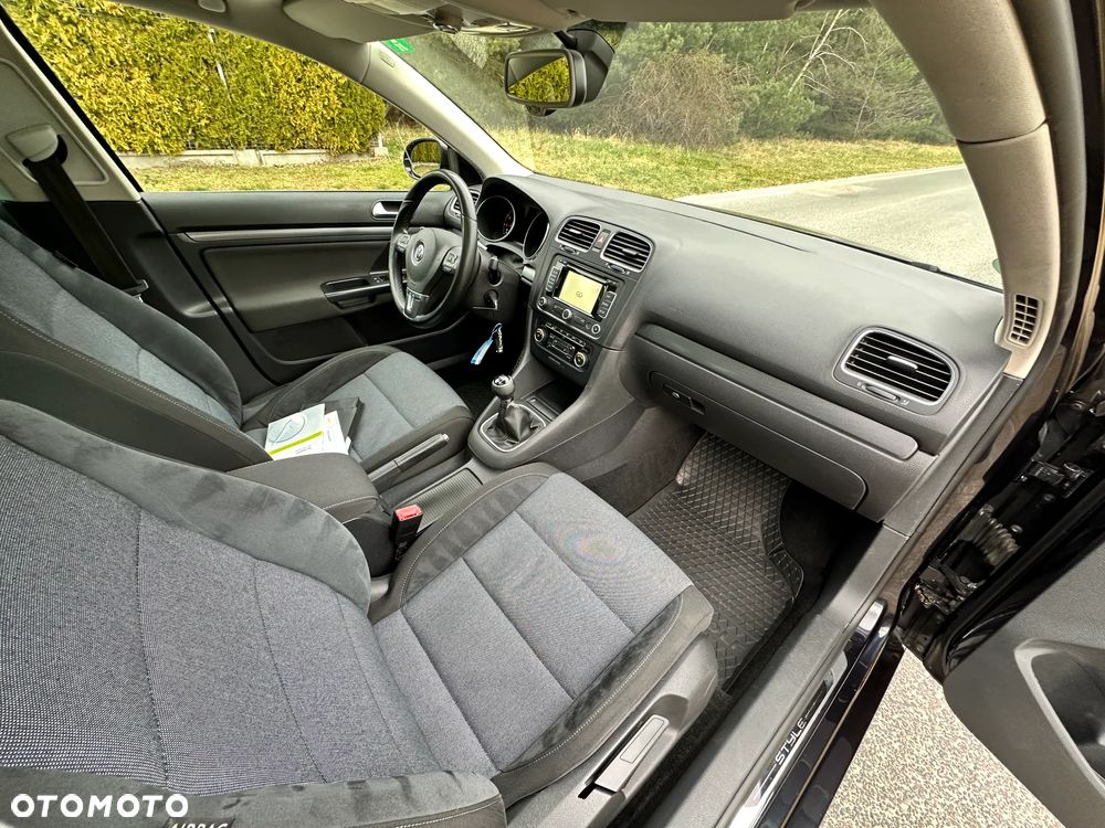 Volkswagen Golf 1.4 TSI Style - 27