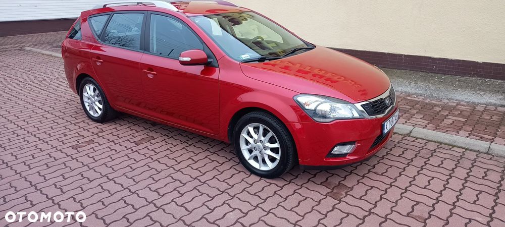 Kia Ceed 1.6 CVVT Automatik EX - 1