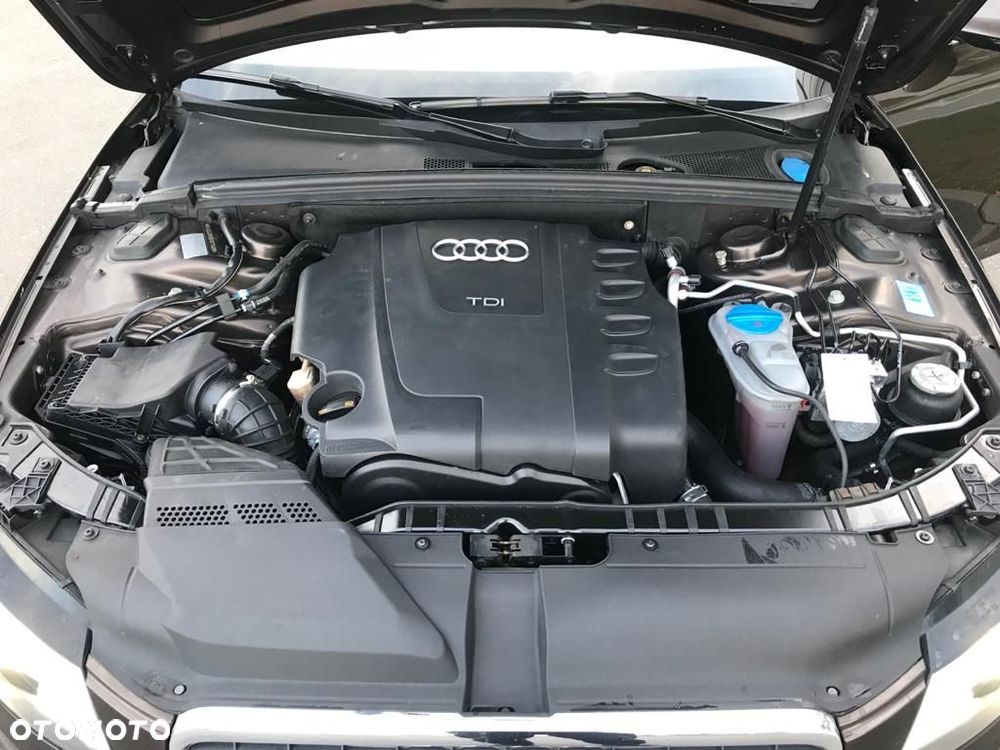 Audi A4 Avant 2.0 TDI - 16