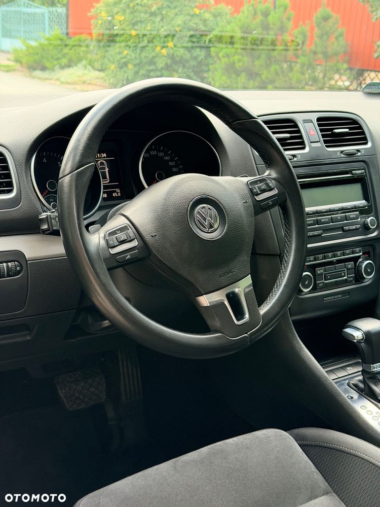 Volkswagen Golf 1.4 TSI Comfortline DSG - 2