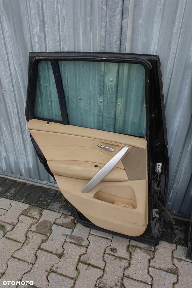 DRZWI LEWY PRZÓD TYŁ BMW E83 X3 SCHWARZ 2 - 13