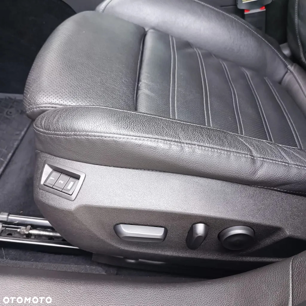 Opel Insignia - 10
