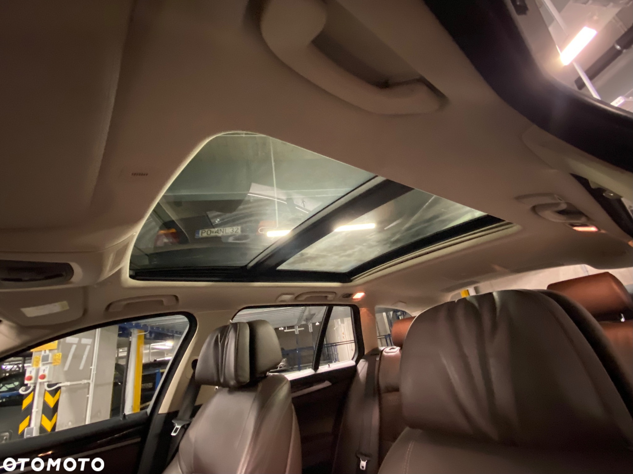 BMW Seria 5 525d Touring Luxury Line - 17