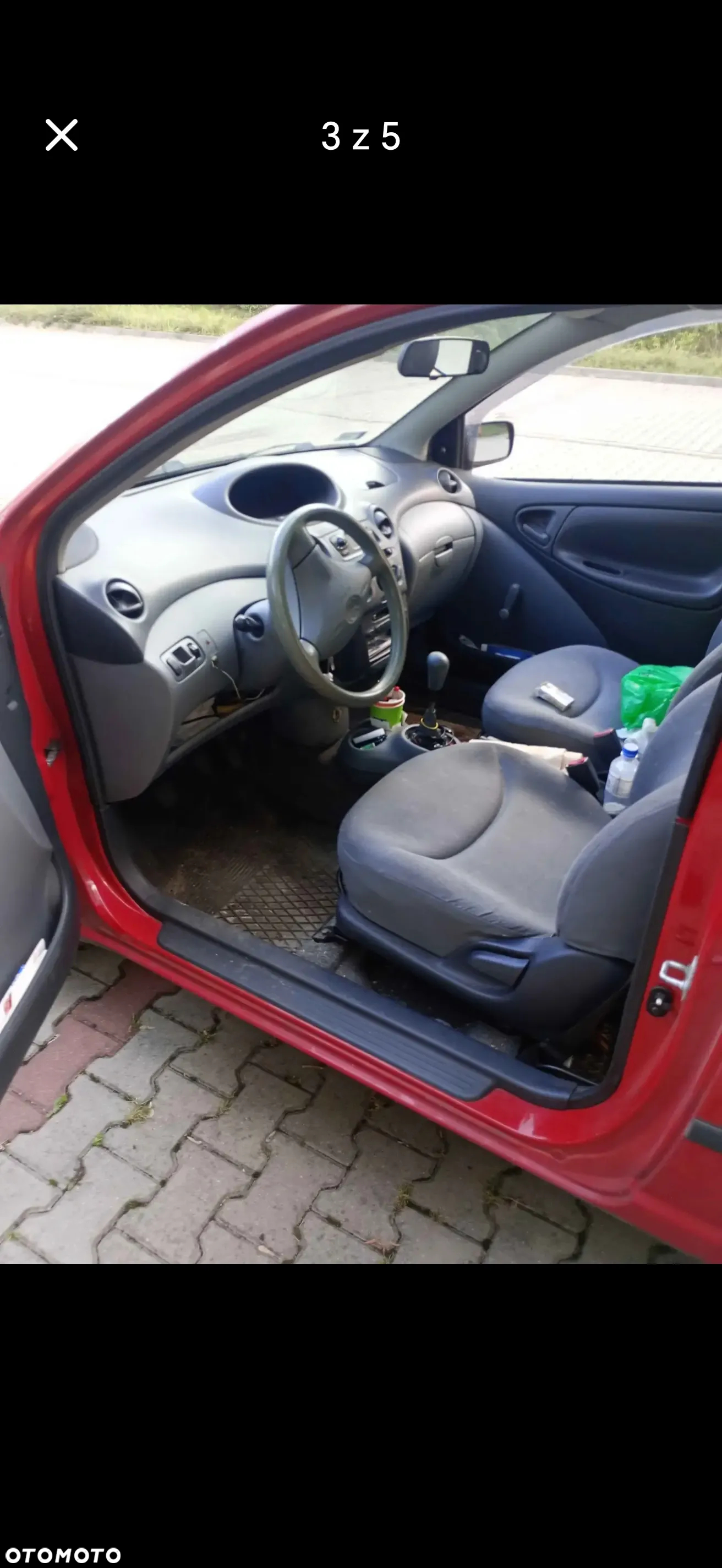 Toyota Yaris 1.0 Base - 2