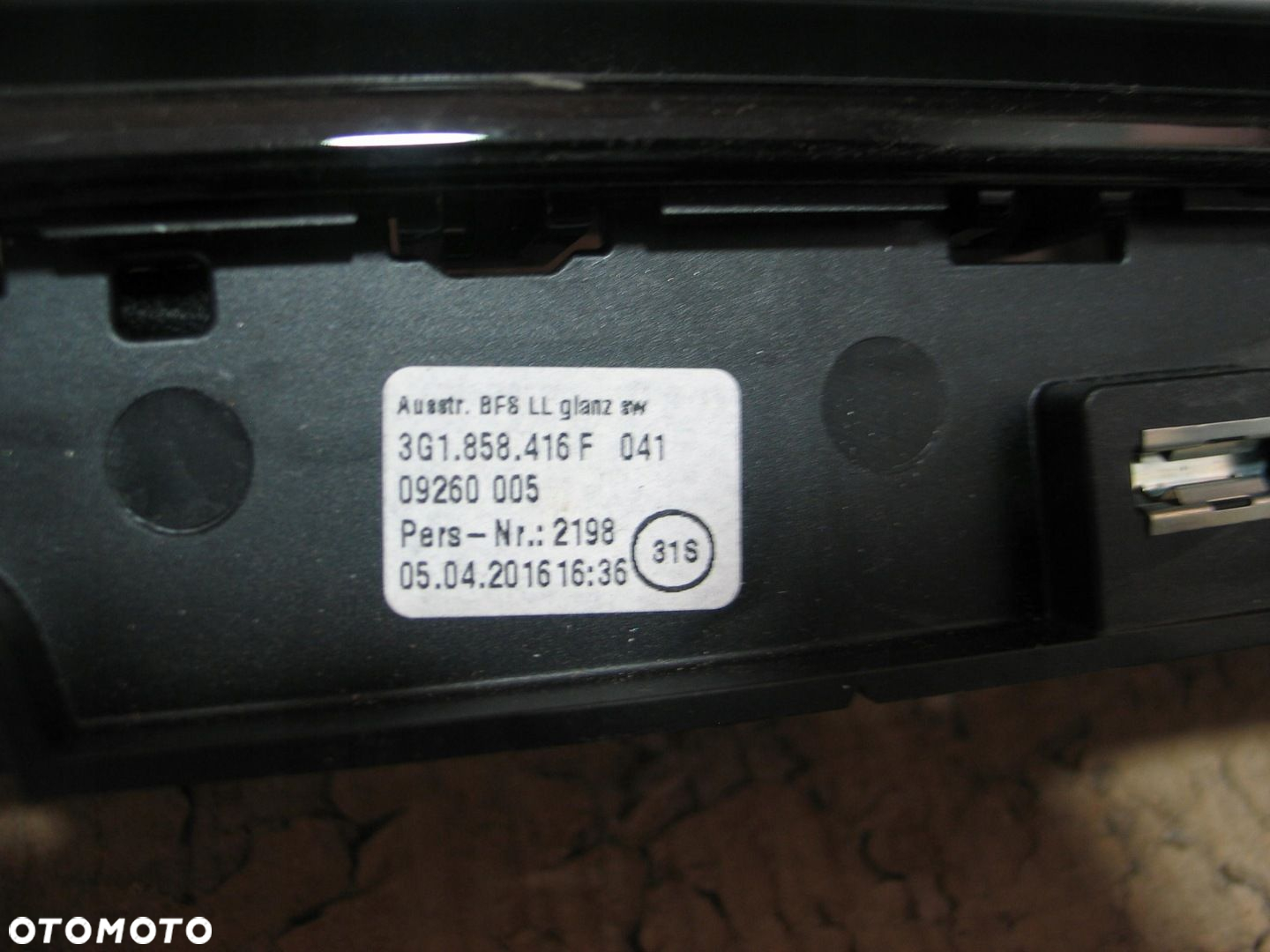 Listwa dekor kratka nawiewu zegarek vw passat B8 3G1853262AJ - 16