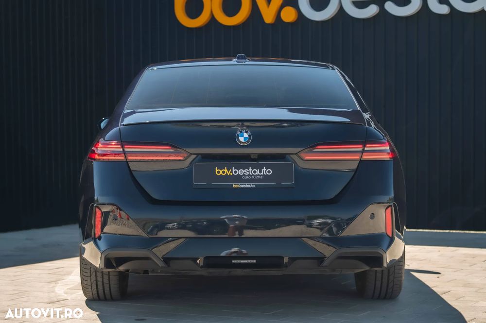 BMW Seria 5 520d xDrive Aut. - 11
