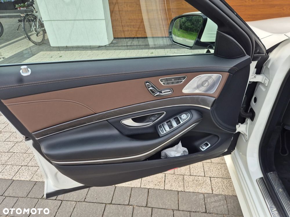 Mercedes-Benz Klasa S 400 d 4-Matic 9G-TRONIC - 23