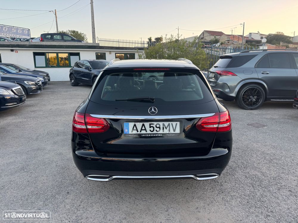 Mercedes-Benz C 220 - 37