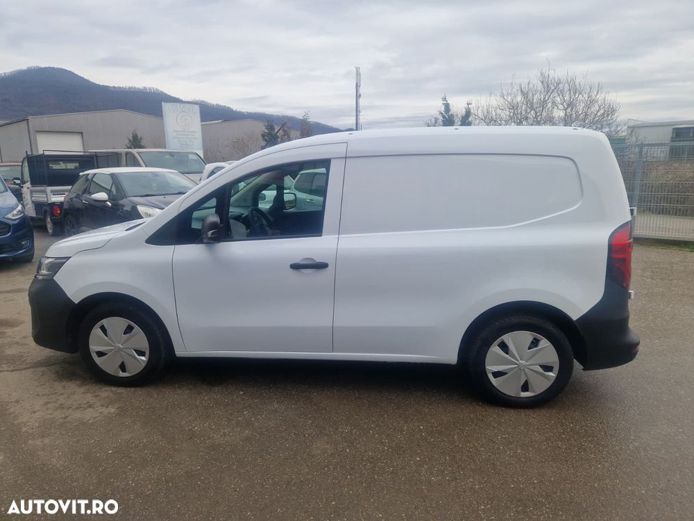 Nissan NX8 - 13