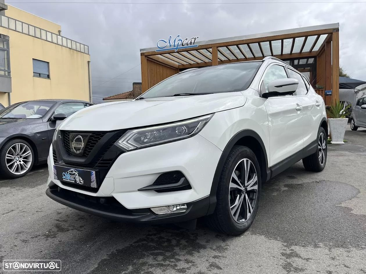 Nissan Qashqai 1.5 dCi N-Connecta 18 - 57
