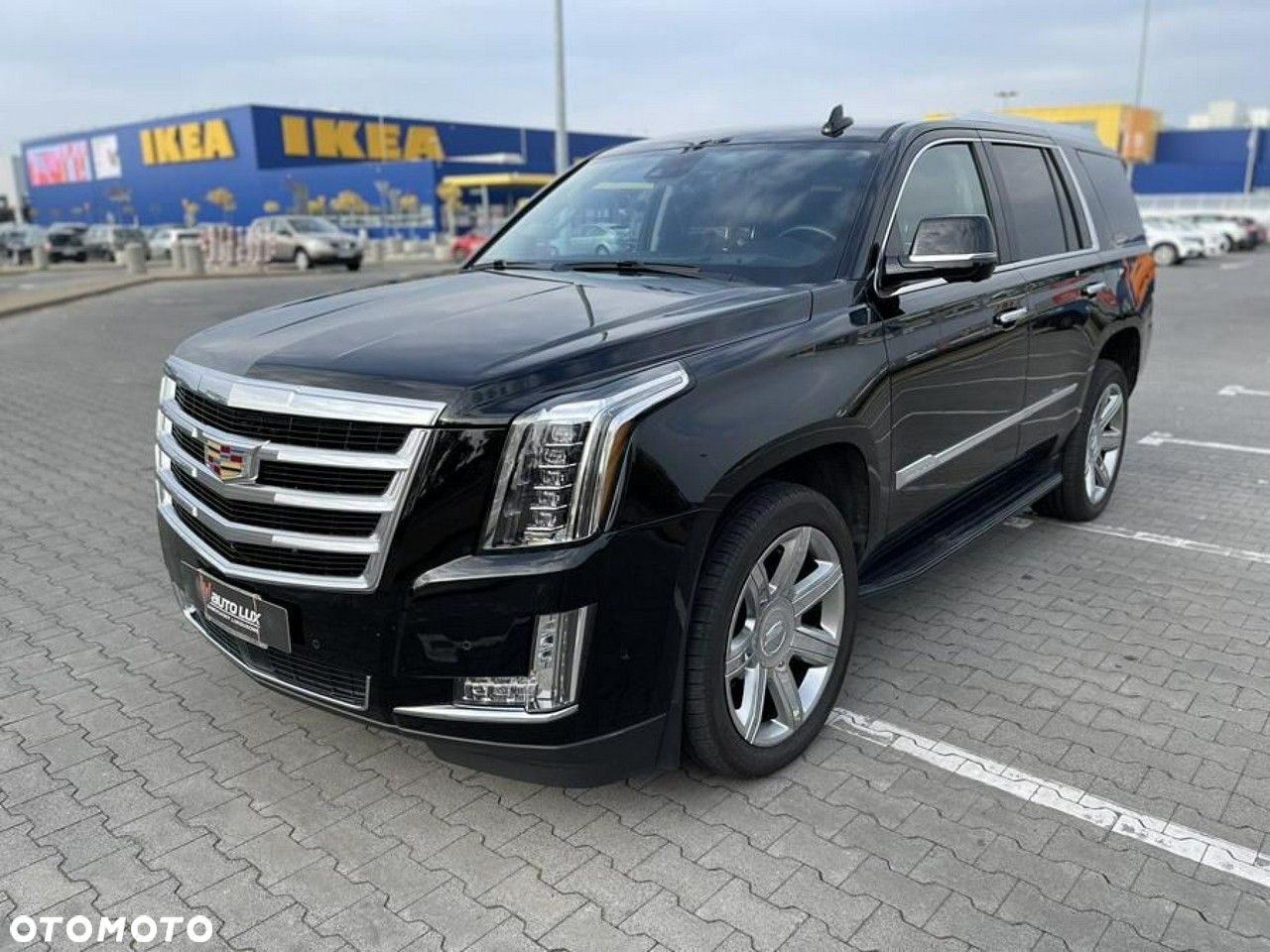 Cadillac Escalade - 31